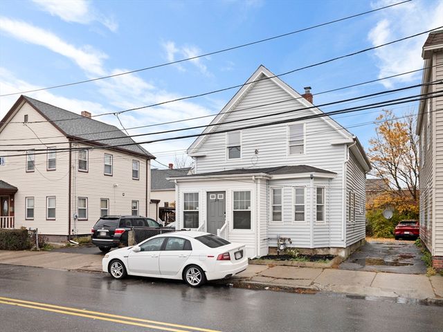 39 Centre St, Lynn, MA 01905