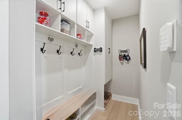 5225 Glenwalk Drive, Charlotte, NC 28269