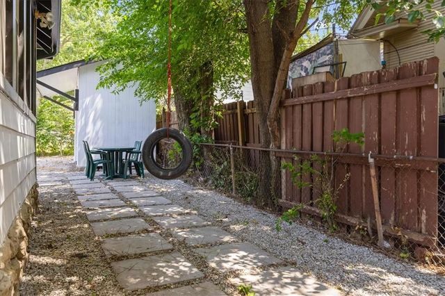 650 Parallel Avenue, Kansas City, KS 66101