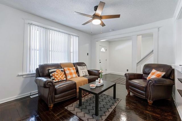650 Parallel Avenue, Kansas City, KS 66101