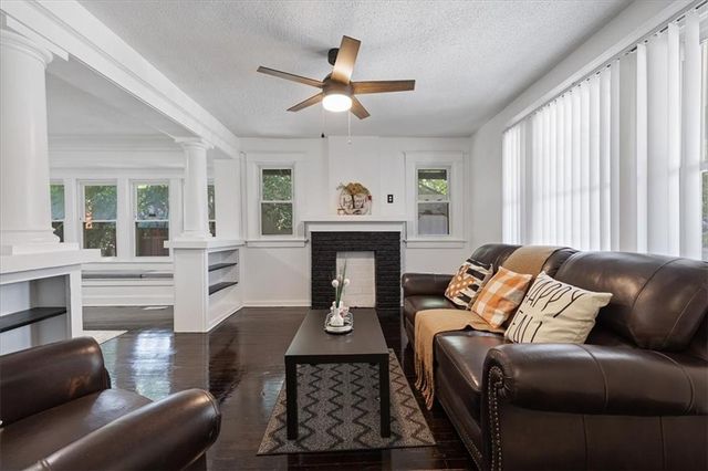 650 Parallel Avenue, Kansas City, KS 66101