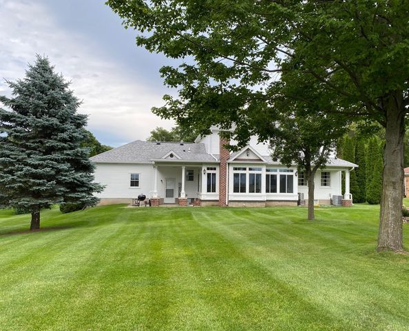 14 Timberlane Drive, Geneseo, IL 61254