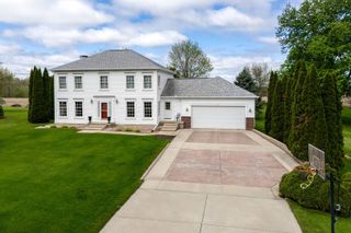 14 Timberlane Drive, Geneseo, IL 61254