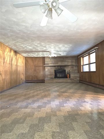 770 Pittsburgh Rd, Penn Twp, PA 16002