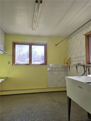 770 Pittsburgh Rd, Penn Twp, PA 16002