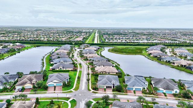 11224 SW Parkside Drive, Port St Lucie, FL 34987