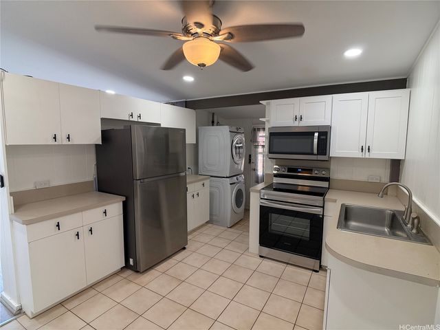 91-1058 Hanaloa Street, Ewa Beach, HI 96706