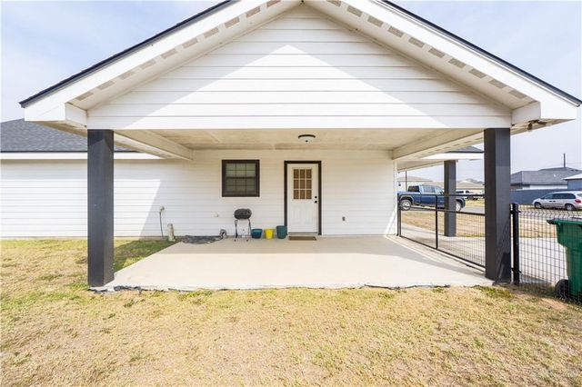 405 Jessica Street, Mercedes, TX 78570