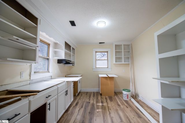 607 Holmes Street, Gaffney, SC 29341