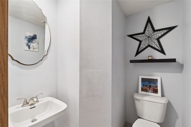 356 NW Georgetown Boulevard, Ankeny, IA 50023