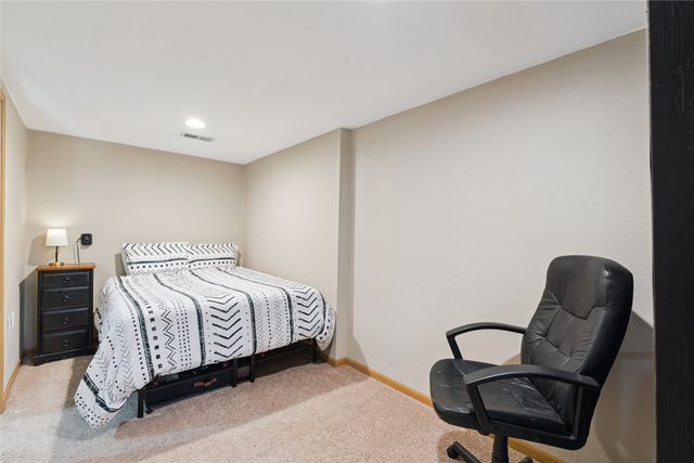 356 NW Georgetown Boulevard, Ankeny, IA 50023