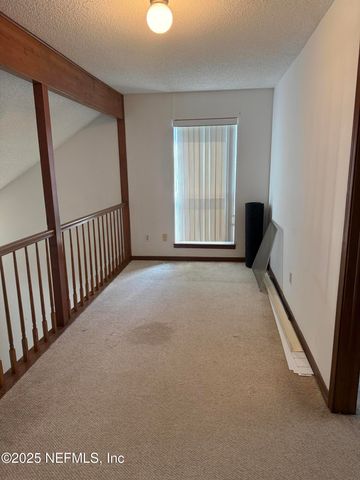 11712 FT CAROLINE LAKES Court, Jacksonville, FL 32225
