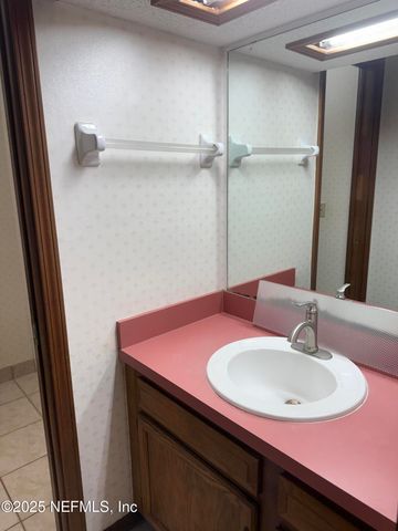 11712 FT CAROLINE LAKES Court, Jacksonville, FL 32225