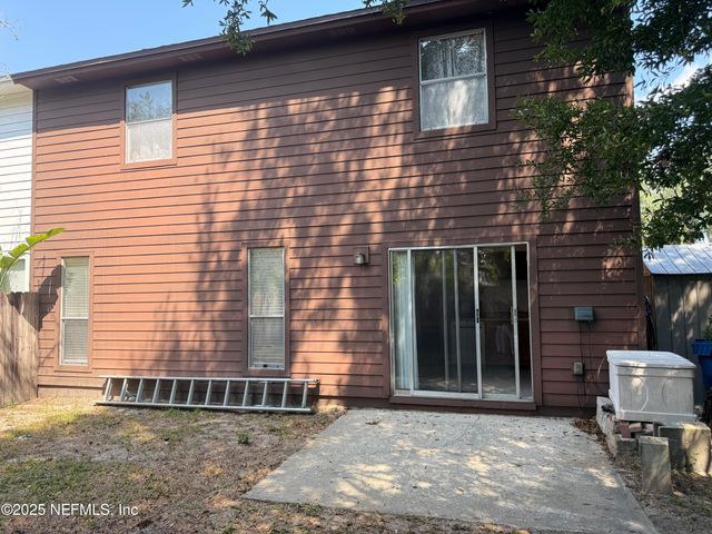 11712 FT CAROLINE LAKES Court, Jacksonville, FL 32225