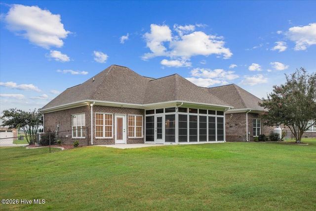 306 S Merganser Drive, Pikeville, NC 27863