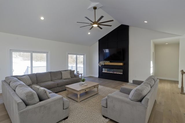 47 Kendall Street, Ludlow, MA 01056