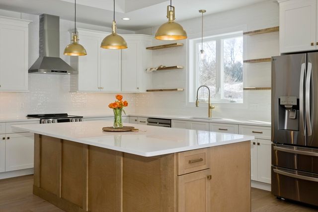 47 Kendall Street, Ludlow, MA 01056