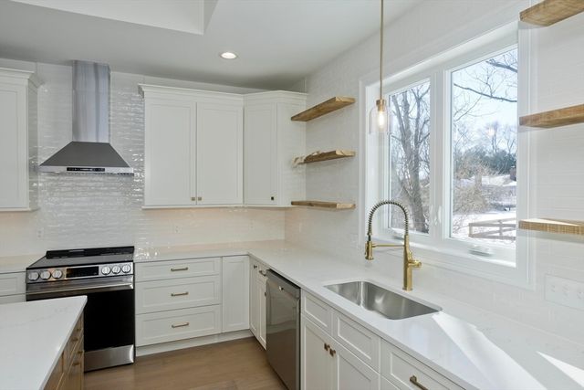 47 Kendall Street, Ludlow, MA 01056