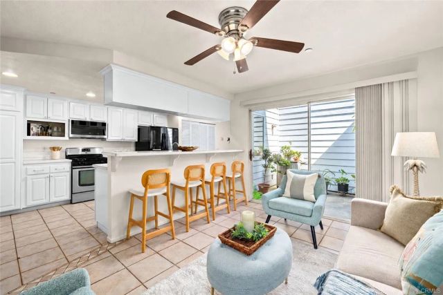 8120 Baymist Drive C, Huntington Beach, CA 92646