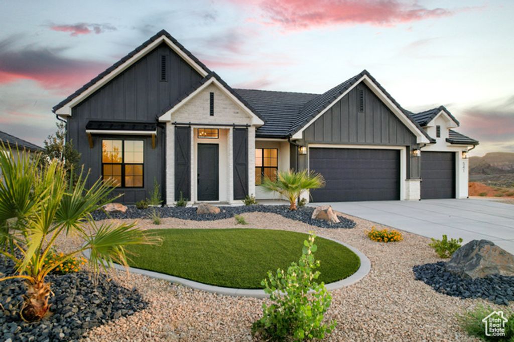 541 N 3380 W, Hurricane, UT 84737