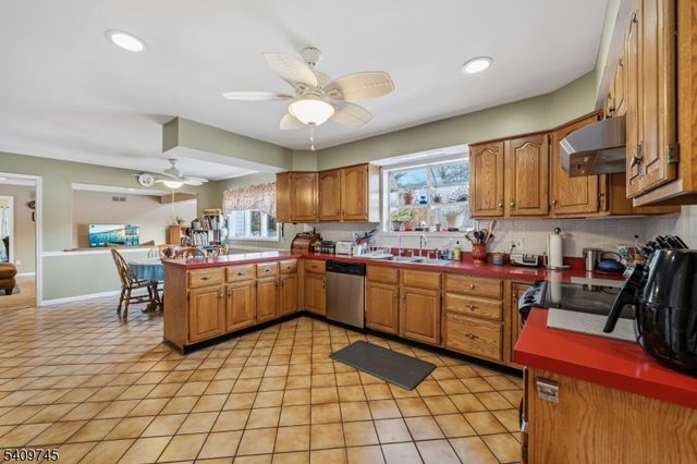 4 Santina Court, Lawrence Twp., NJ 08648