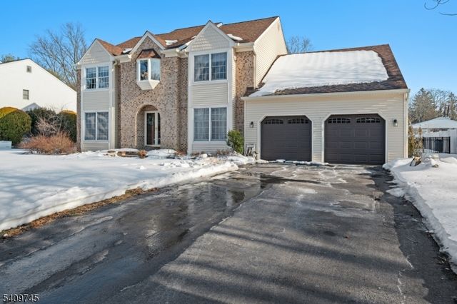 4 Santina Court, Lawrence Twp., NJ 08648