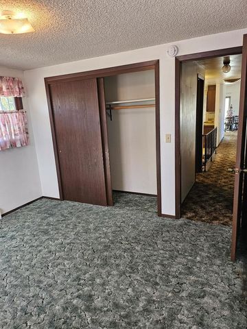 21 Carpenter Place, Pueblo, CO 81001