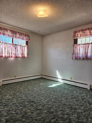 21 Carpenter Place, Pueblo, CO 81001
