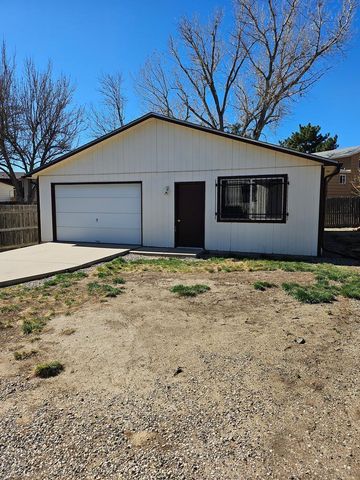 21 Carpenter Place, Pueblo, CO 81001