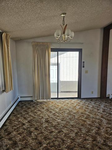21 Carpenter Place, Pueblo, CO 81001