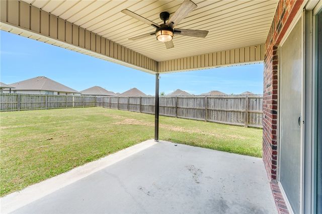 4457 W Wales Drive, Fayetteville, AR 72704