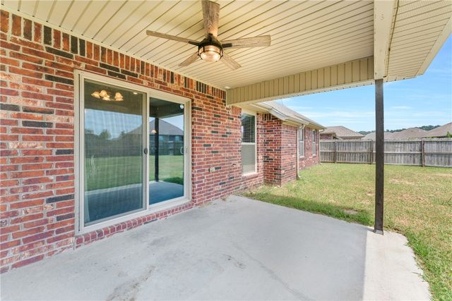 4457 W Wales Drive, Fayetteville, AR 72704