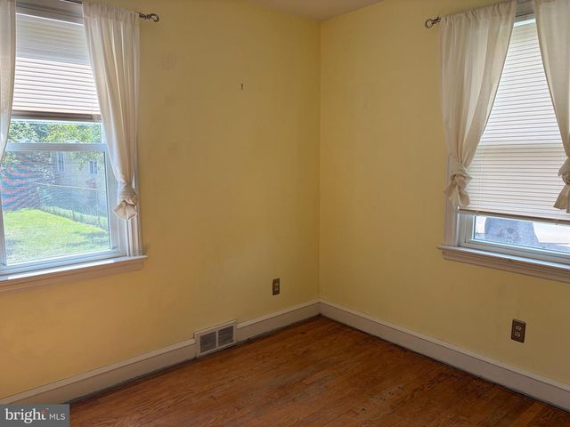 30 NORTH AVE, Wilmington, DE 19804