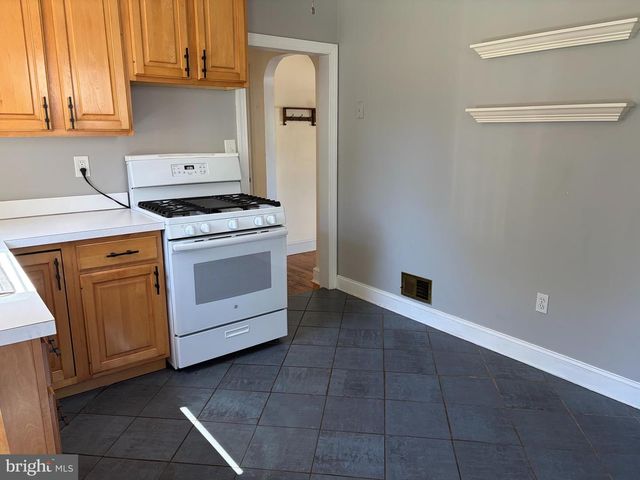 30 NORTH AVE, Wilmington, DE 19804