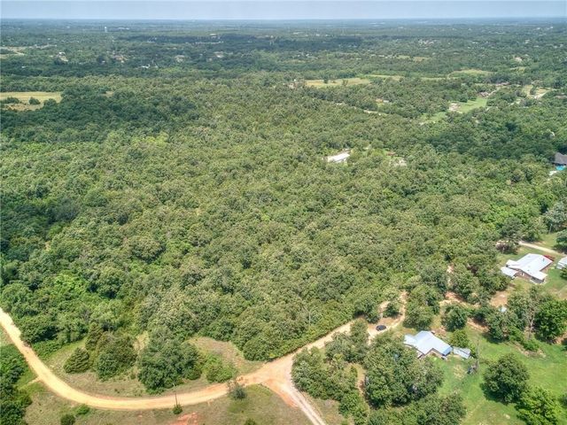 S Mitchell Road, Choctaw, OK 73020