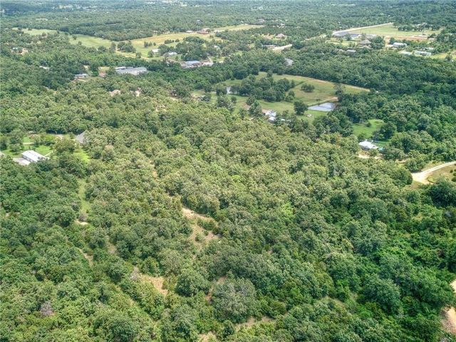 S Mitchell Road, Choctaw, OK 73020