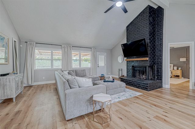 17431 Typhoon Way, Crosby, TX 77532