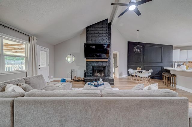 17431 Typhoon Way, Crosby, TX 77532