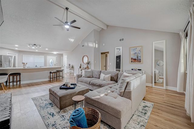 17431 Typhoon Way, Crosby, TX 77532