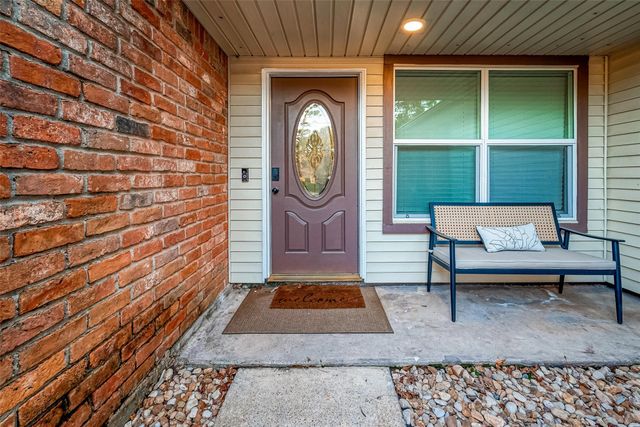 17431 Typhoon Way, Crosby, TX 77532