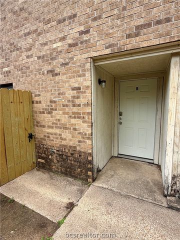 2406 Blanco Drive D, College Station, TX 77845
