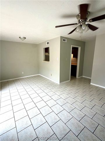 2406 Blanco Drive D, College Station, TX 77845