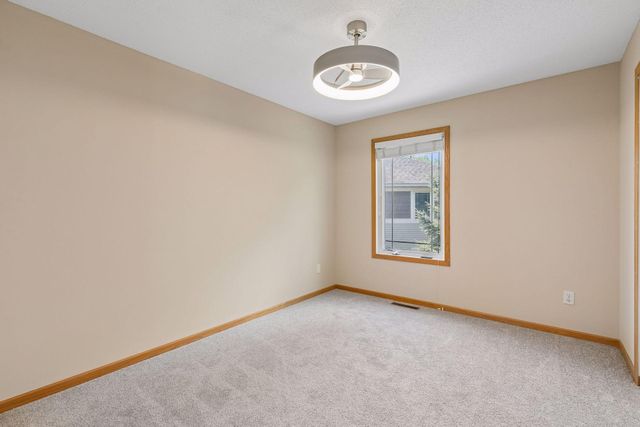 6773 158th Street W, Apple Valley, MN 55124