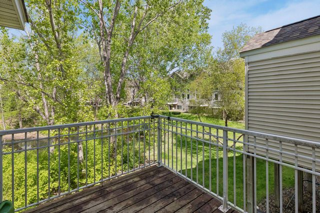 6773 158th Street W, Apple Valley, MN 55124