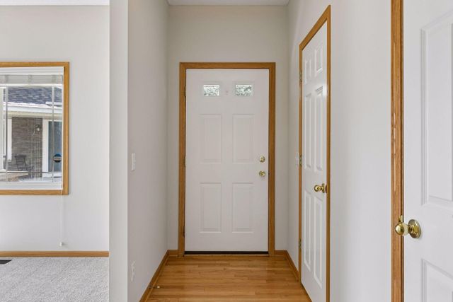 6773 158th Street W, Apple Valley, MN 55124