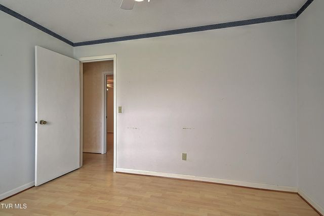 2902 Dalton Drive, Johnson City, TN 37604