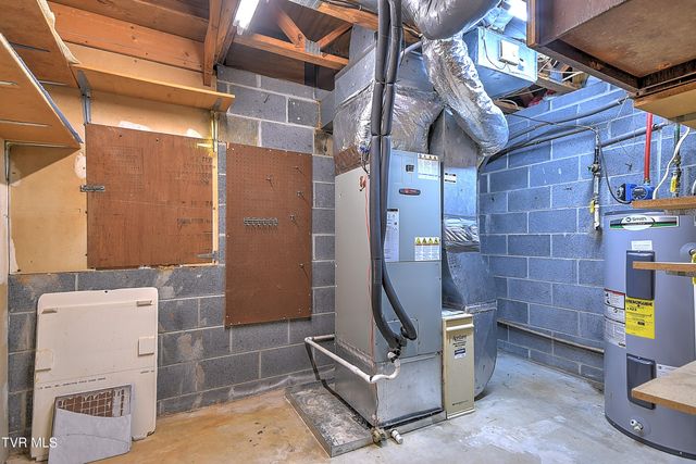 2902 Dalton Drive, Johnson City, TN 37604