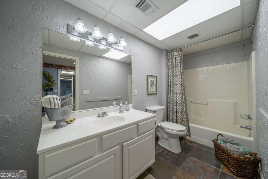 7 Sterling Court, Cartersville, GA 30120 — photo 2