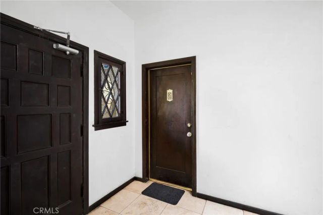 218 E Windsor Road 1, Glendale, CA 91205