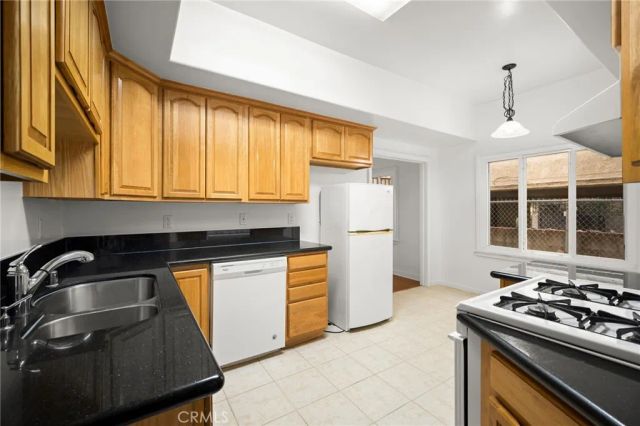 218 E Windsor Road 1, Glendale, CA 91205